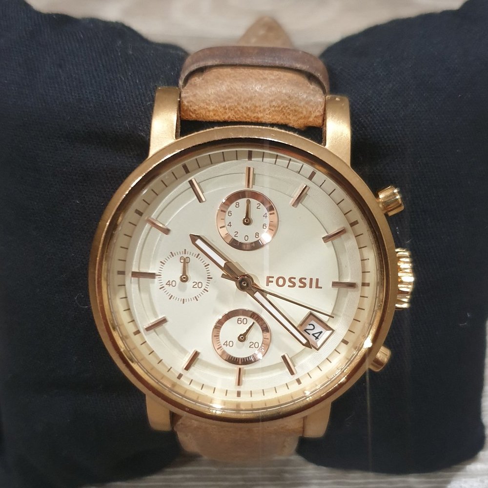 Fossil Goldtone Leather Strap Watch (Authentic)